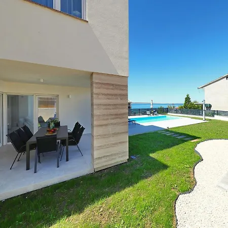 Charlotta, Sea View , Pool, Near * Rtina